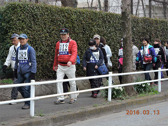 スタート直後の参加者の皆さん①